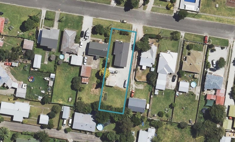 7 Coldstream Road, Kaiti, Gisborne - Carousel 1