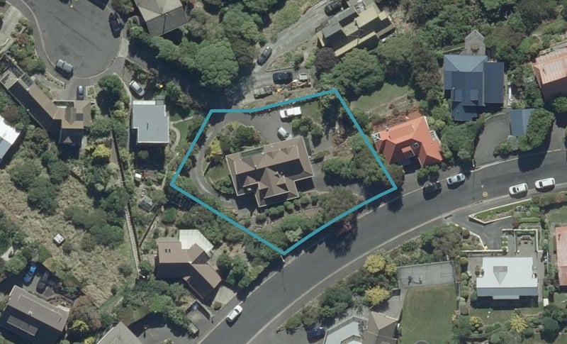 11 Connell Street, Waverley, Dunedin - Carousel 1
