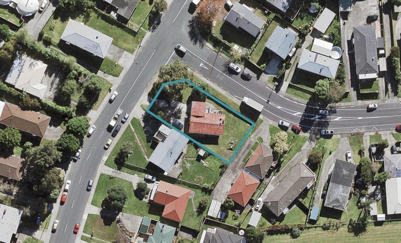 41 Diana Drive, Glenfield, Auckland - Carousel 1