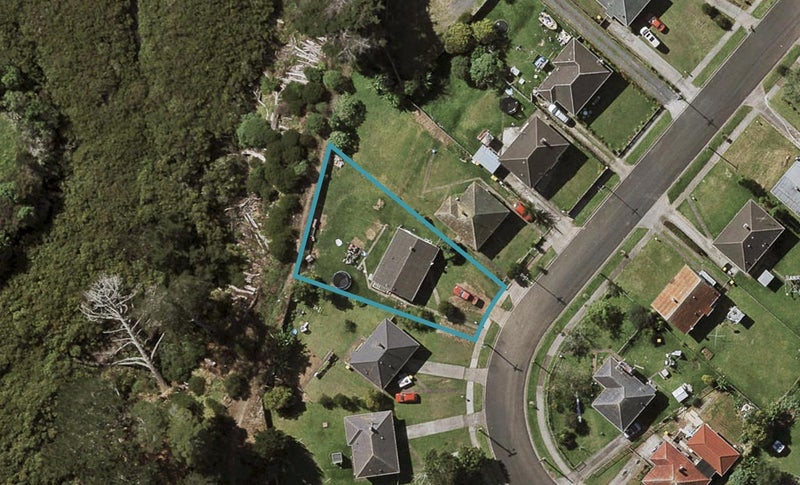 14 Gaye Crescent, Otara, Auckland - Carousel 1
