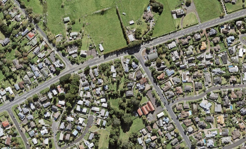 109D Hobsonville Road, West Harbour, Auckland - Carousel 1