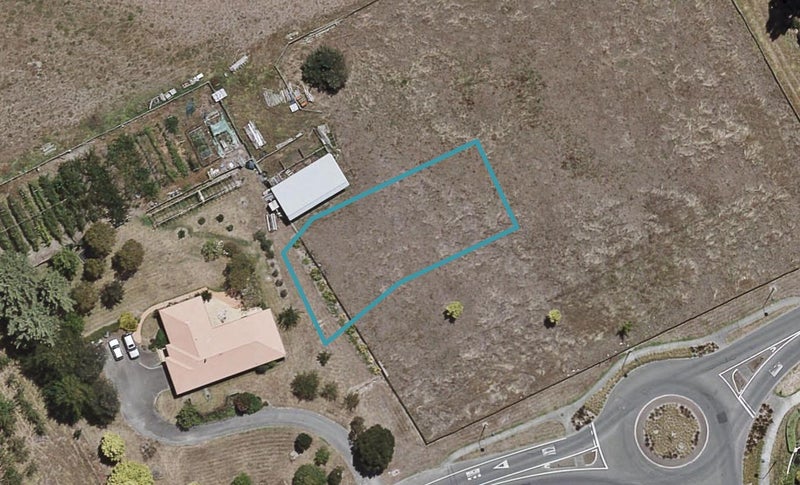 4 Karituwhenua Drive, HAVELOCK NORTH - Carousel 1
