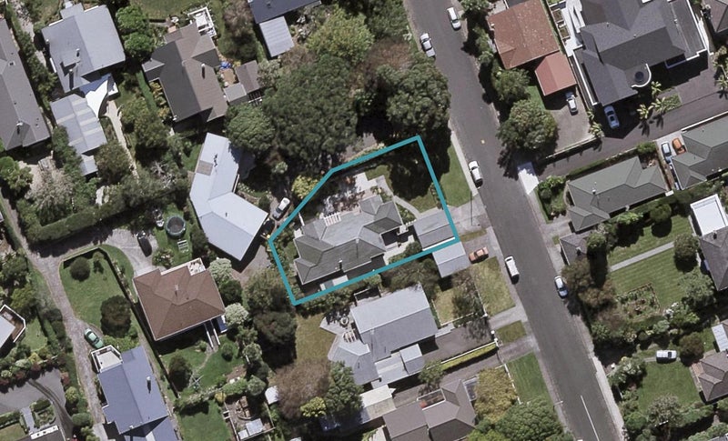 88 Belt Road, New Plymouth, New Plymouth - Carousel 1