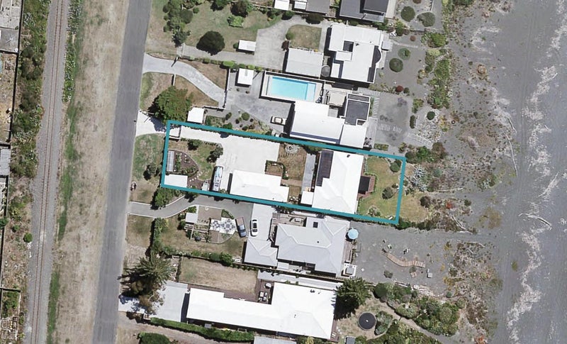 19 Ferguson Street South, Bay View, Napier - Carousel 1