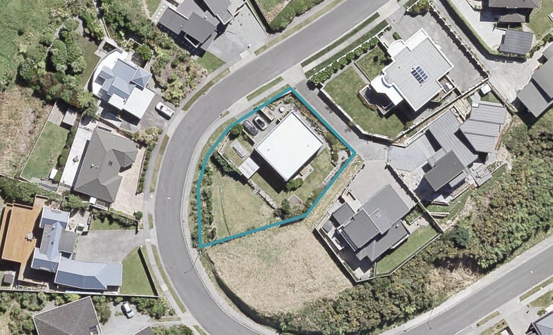 20 Arahiwi Grove, Tirohanga, Lower Hutt - Carousel 1