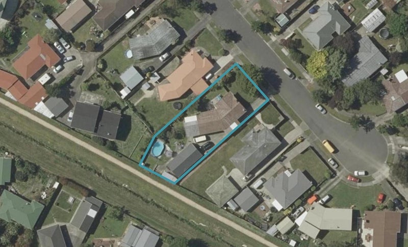 22 Dunk Place, Milson, Palmerston North - Carousel 1