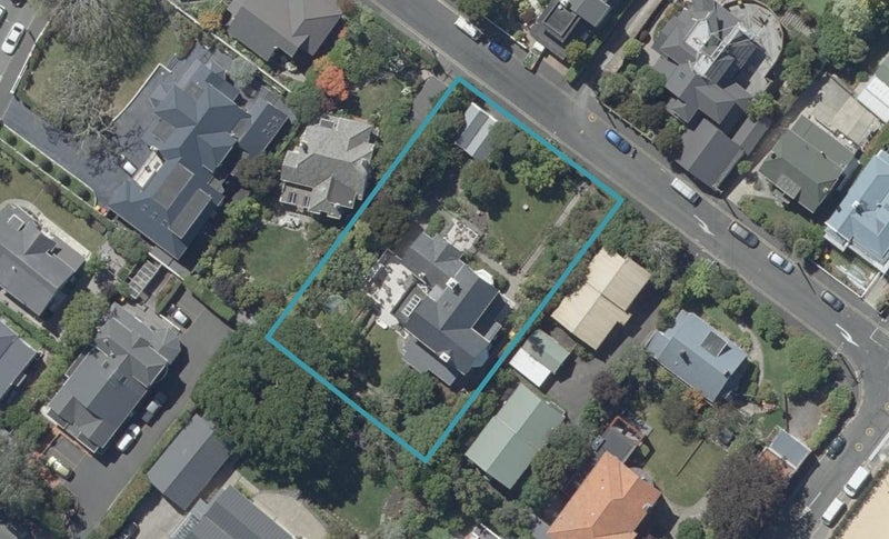 27 Burwood Avenue, Maori Hill, Dunedin - Carousel 1