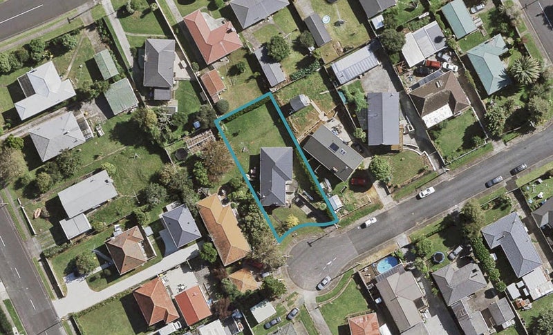 9 Olive Street, Manurewa, Auckland - Carousel 1
