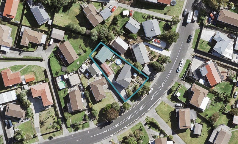 59 Sunvue Road, Glen Eden, Auckland - Carousel 1