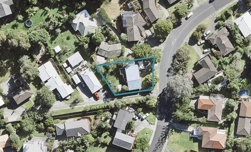 67 Alexander Avenue, Torbay, Auckland - Carousel 1