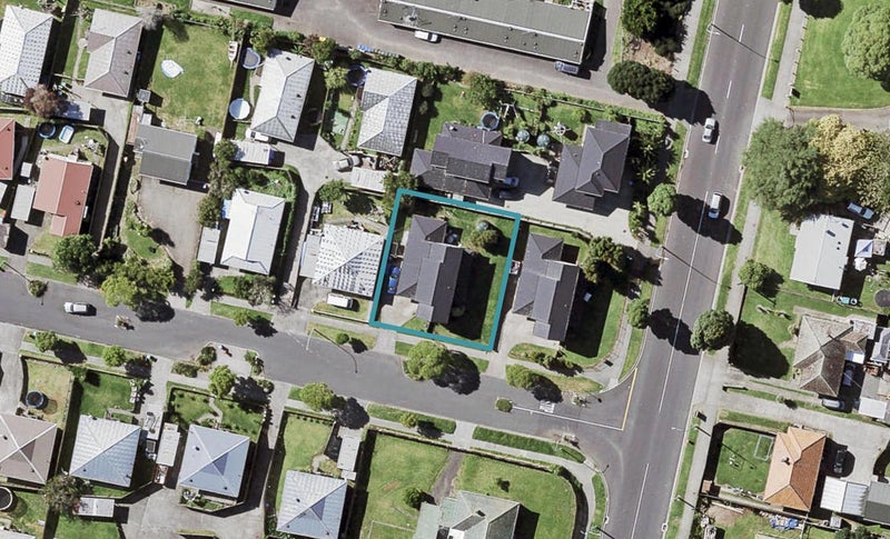 100 Maybury Street, Point England, Auckland - Carousel 1