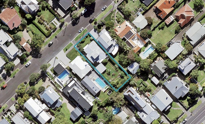23 Rawene Avenue, Westmere, Auckland - Carousel 1