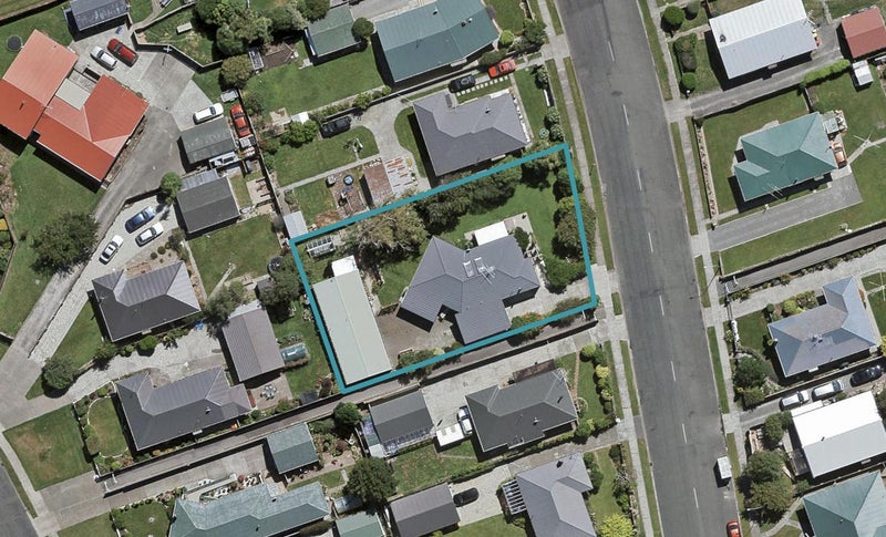 60 Carnarvon Street, Glengarry, Invercargill - Carousel 1