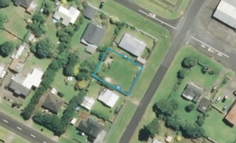 8 Tennyson Street, Ōpunake - Carousel 1