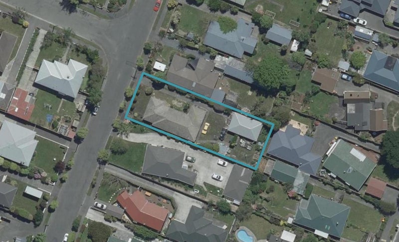 12 Brockham Street, Casebrook, Christchurch - Carousel 1