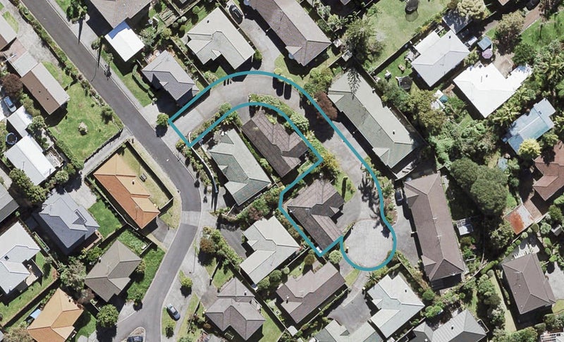 24 Copplestone Place, New Lynn, Auckland - Carousel 1