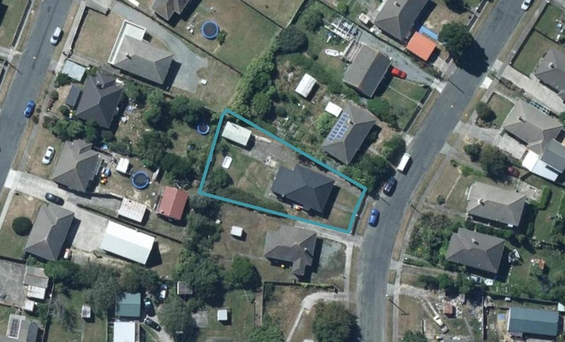 5 Chew Place, Ranui, Porirua - Carousel 1
