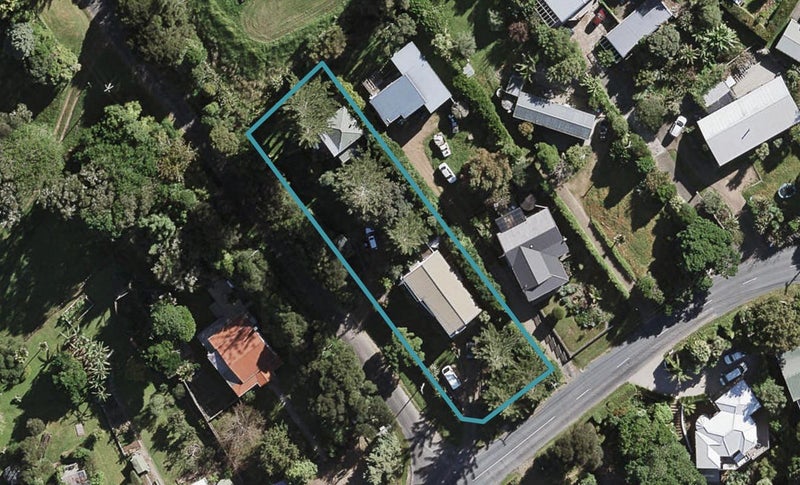 42 Junction Road, Palm Beach, Waiheke Island - Carousel 1