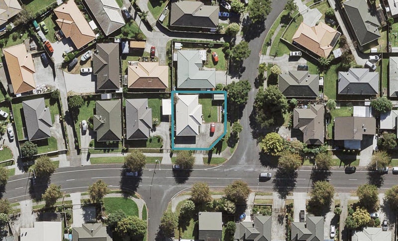 52 Gadsby Road, Favona, Auckland - Carousel 1