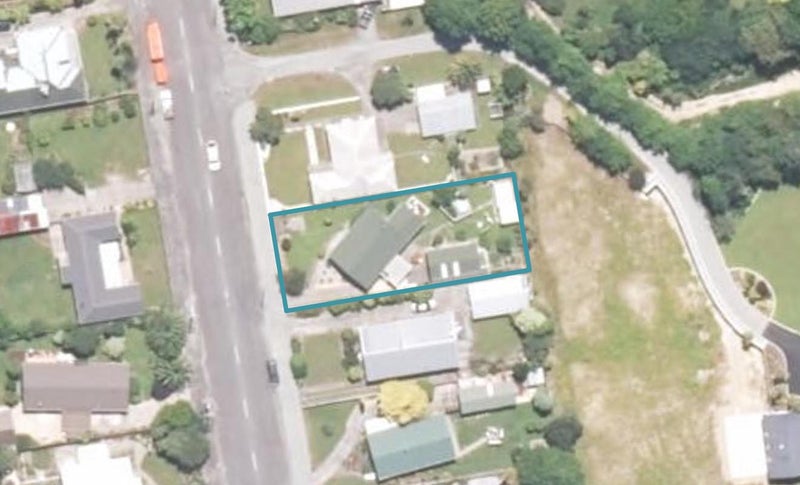 9 Eastons Road, Westport, Westport - Carousel 1