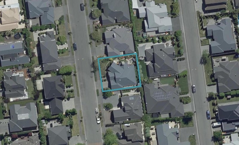 26 Watermill Boulevard, Northwood, Christchurch - Carousel 1