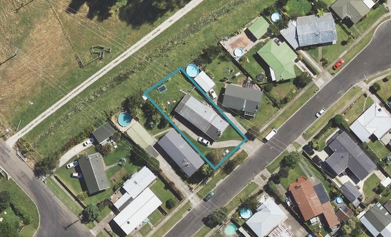 6 Justin Street, Mangapapa, Gisborne - Carousel 1