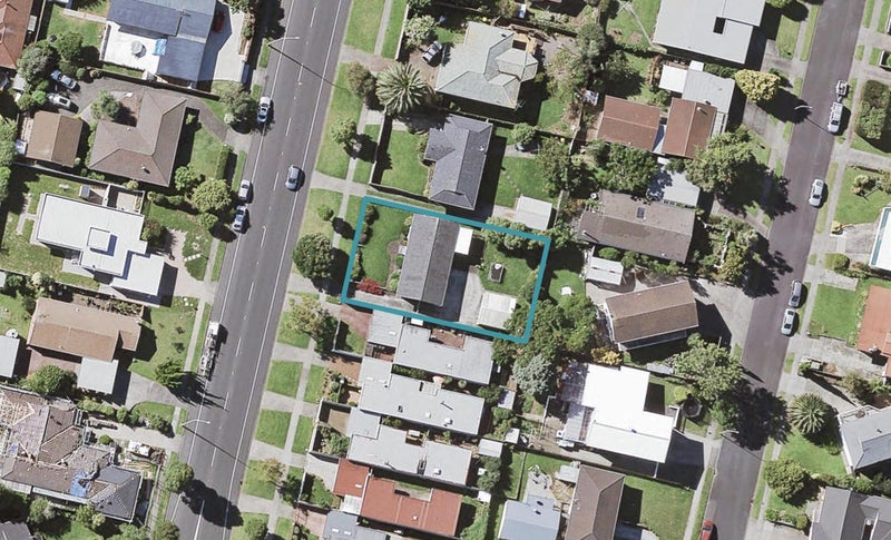 308 Bucklands Beach Road, Bucklands Beach, Auckland - Carousel 1