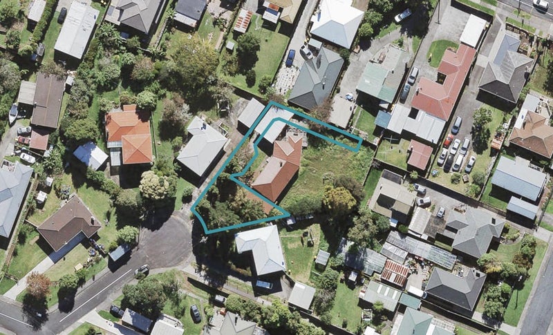 7A Hurley Place, Kelston, Auckland - Carousel 1