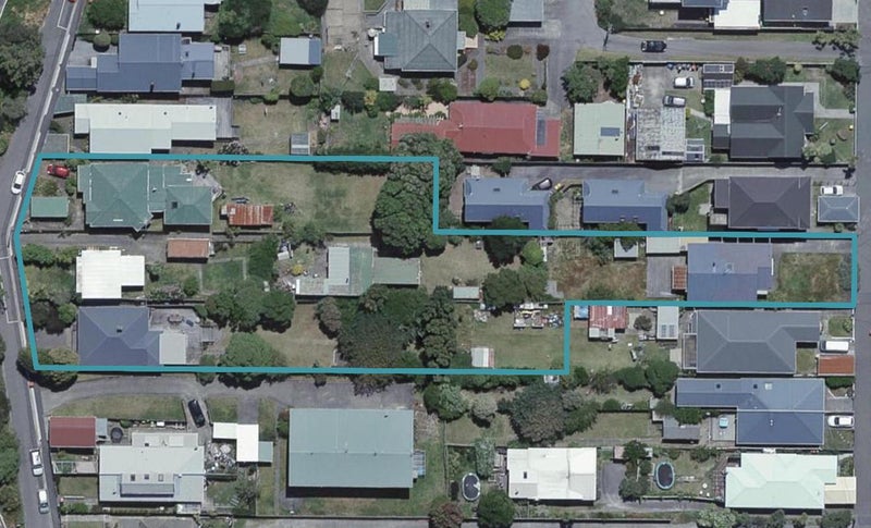 20/166 Queens Drive, Lyall Bay, Wellington - Carousel 1