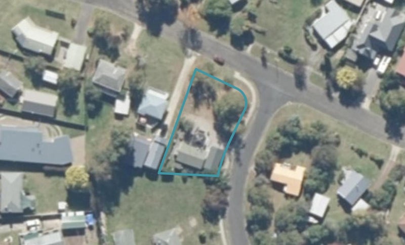 7 Irwin Place, Kinloch, Taupō - Carousel 1
