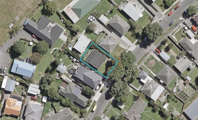43 Hall Crescent, Epuni, Lower Hutt - Carousel 1