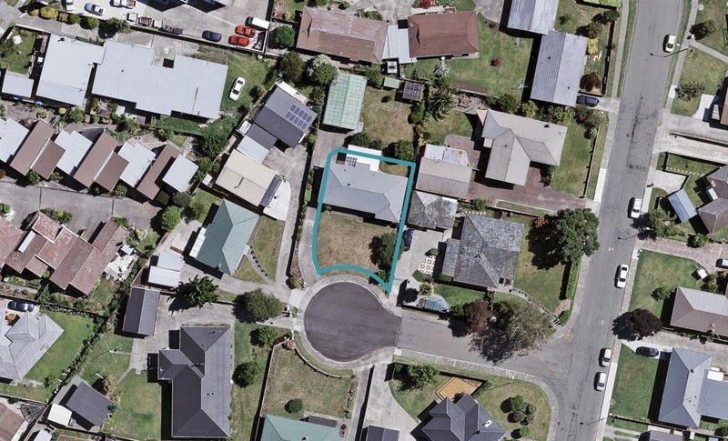8A Oxford Place, Taradale, Napier - Carousel 1
