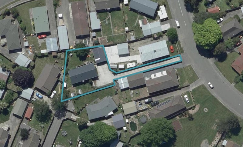 65 Malabar Crescent, Hei Hei, Christchurch - Carousel 1