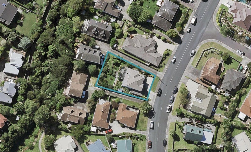 20 Centorian Drive, Windsor Park, Auckland - Carousel 1
