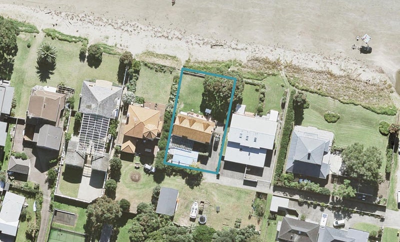 120 Ladies Mile, Manly, Whangaparaoa - Carousel 1
