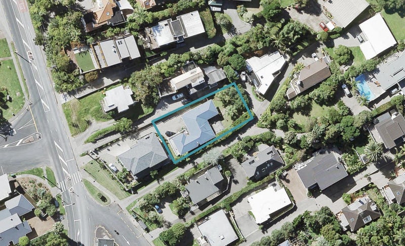 103 Beach Road, Castor Bay, Auckland - Carousel 1