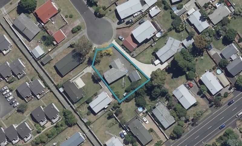 8 Tamar Place, Nawton, Hamilton - Carousel 1
