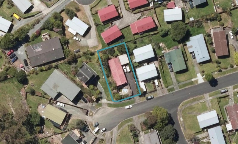18 Awatea Street, Raumanga, Whangarei - Carousel 1