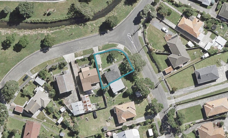 17 Hayward Terrace, Waiwhetu, Lower Hutt - Carousel 1