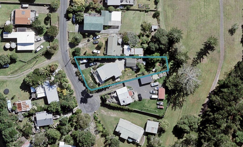25 James Mcleod Road, Helensville - Carousel 1