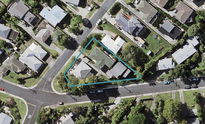 2/1 Varlene Terrace, Forrest Hill, Auckland - Carousel 1
