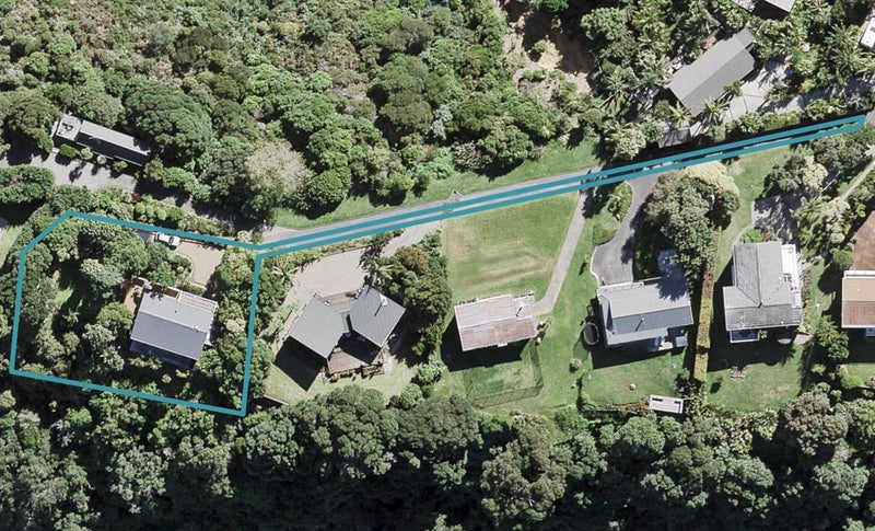 64 Kennedy Point Road, Surfdale, Waiheke Island - Carousel 1