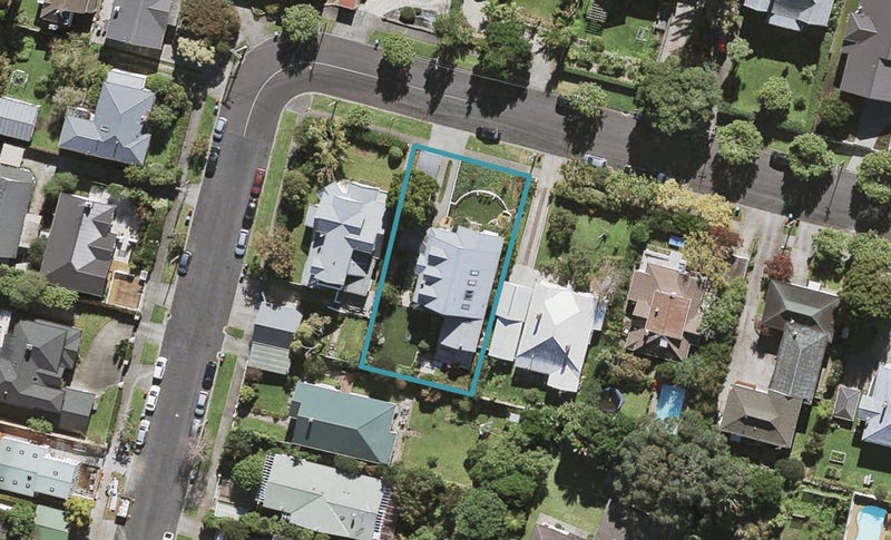 26 Corbett-Scott Avenue, Epsom, Auckland - Carousel 1