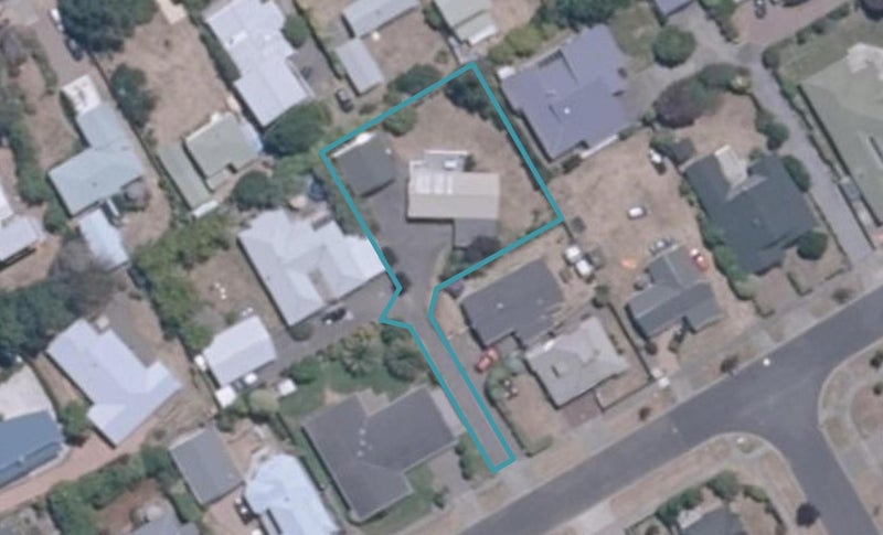 22 Stanley Street, Wharewaka, Taupō - Carousel 1