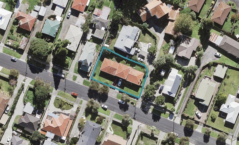1/35 Miro Street, New Lynn, Auckland - Carousel 1
