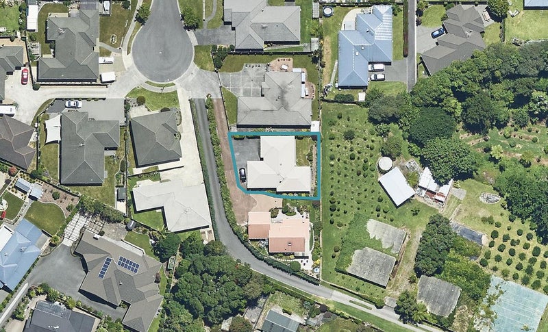 7A Hampstead Court, Pyes Pa, Tauranga - Carousel 1