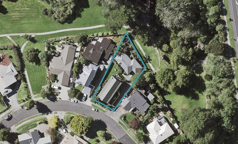 1/30 Lochend Place, Highland Park, Auckland - Carousel 1