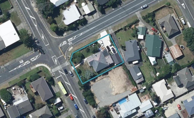 29 Main Road, Titahi Bay, Porirua - Carousel 1
