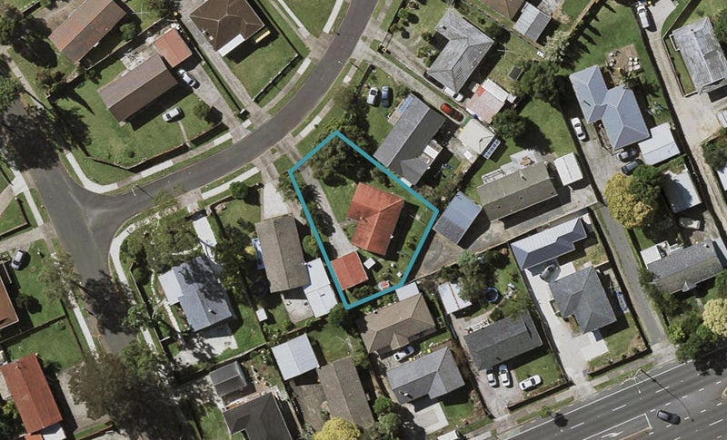 5 Ulay Place, Clover Park, Auckland - Carousel 1