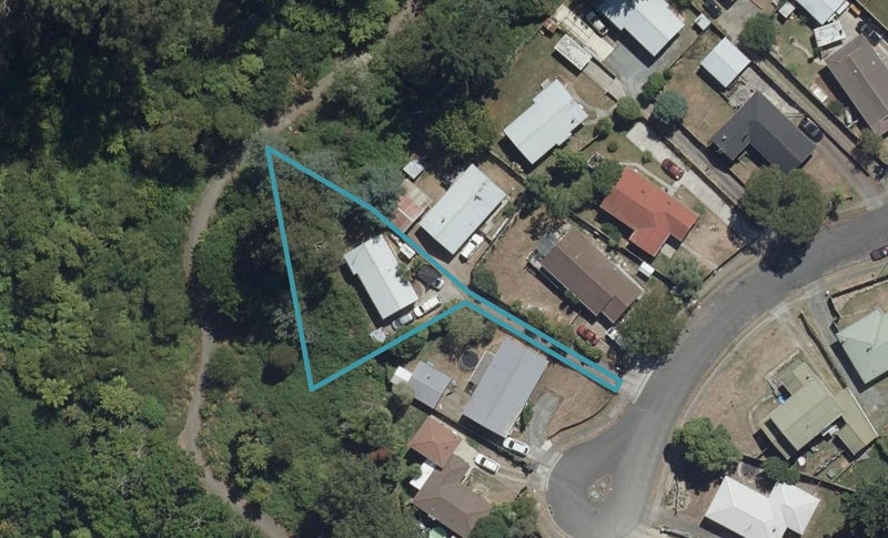 22 Manor Place, Bader, Hamilton - Carousel 1